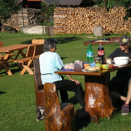 Apartmanhotel Skipension Jasna Paucsinalehota