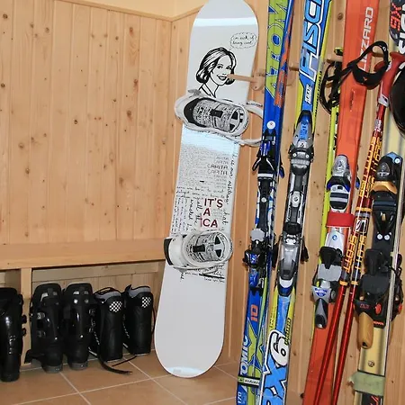 Apartmanhotel Skipension Jasna Paucsinalehota